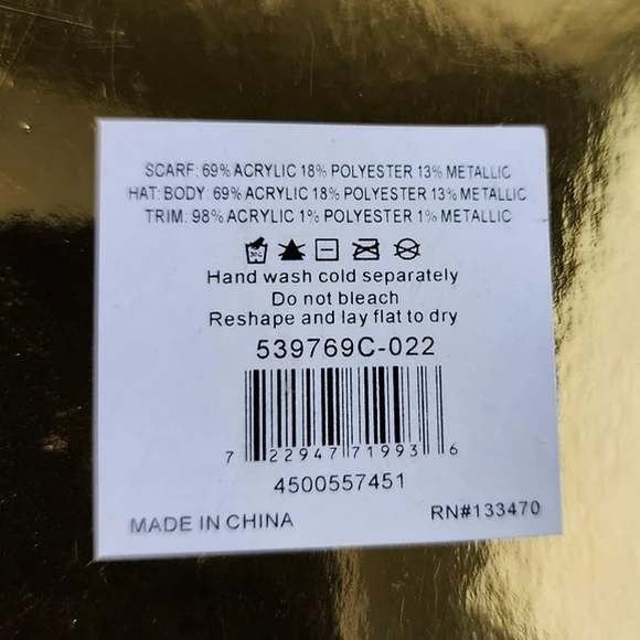 MICHAEL Michael Kors Women's Hat  & Scarf Gift Box Set MK Monogram Silver OS - Picture 8 of 11